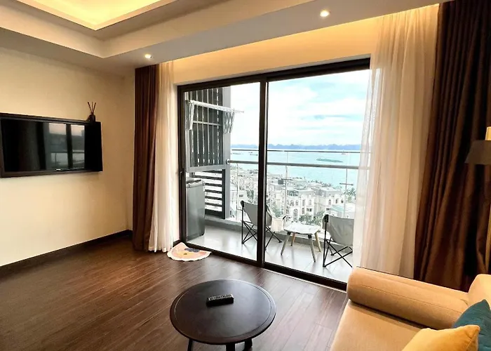 Om Sapphire Homestay - Ha Long Ha Long