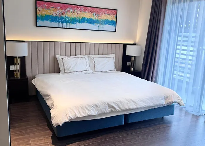 Om Sapphire Homestay - Ha Long Apartment